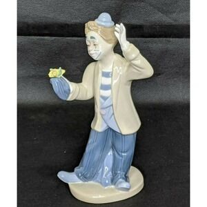 Vintage Clown Yellow Flowers Porcelain Figurine 9" PS 1993 EUC